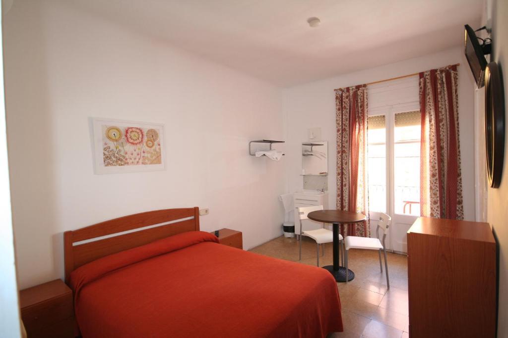 Hostal Juventus Портбоу Номер фото