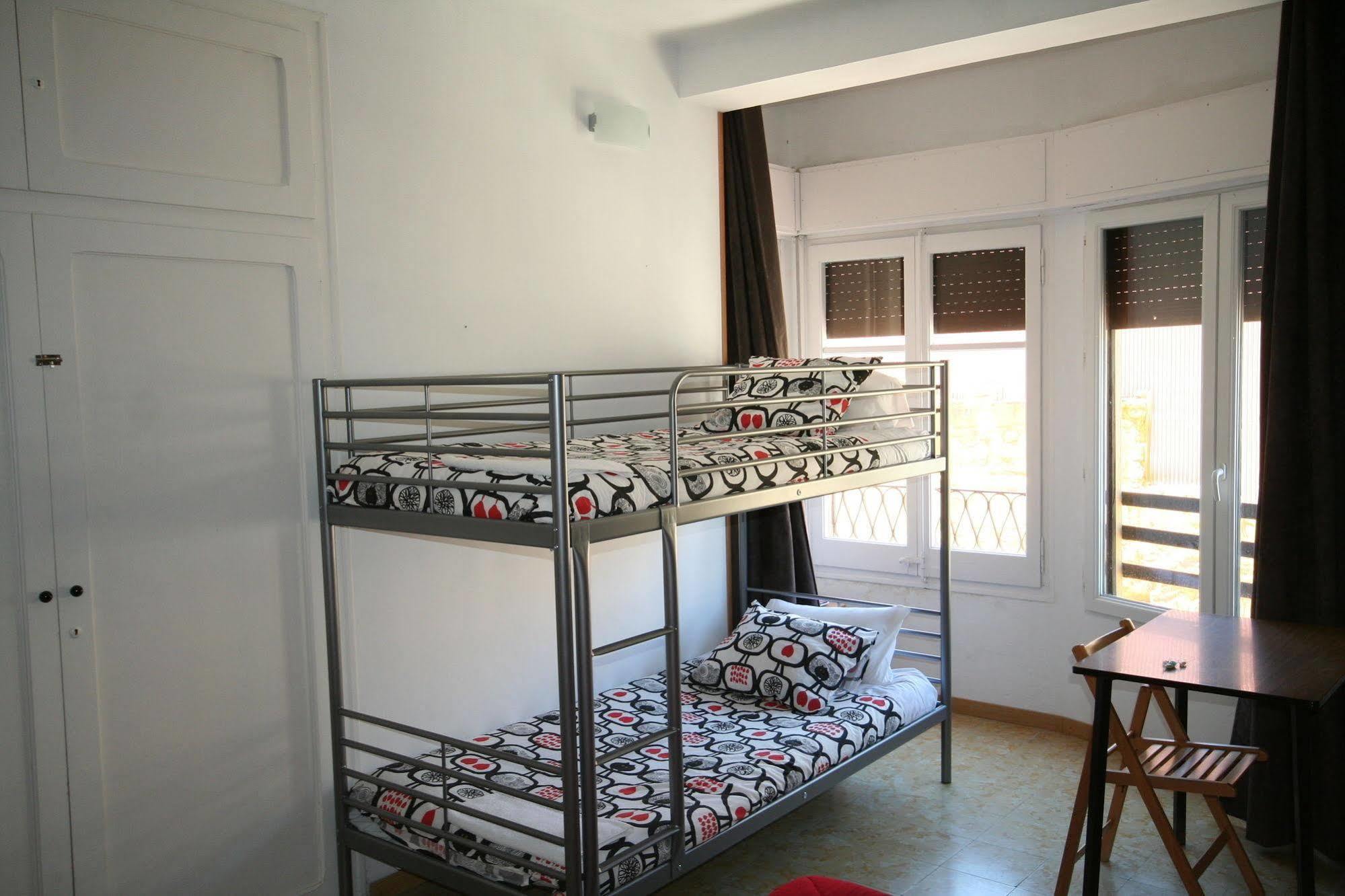 Hostal Juventus Портбоу Экстерьер фото